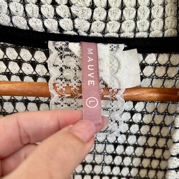 Mauve Brand Black and White Textured Grid Pattern Open Cardigan Womens Size L - Picture 5 of 9